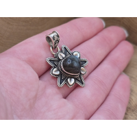 Echt zilveren labradoriet ketting hanger